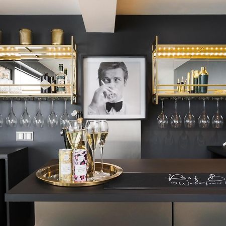 Luxury Water Tower I Roof Bar I Cinema Villa Cardiff Ngoại thất bức ảnh
